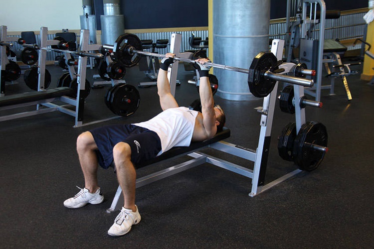 Top 7 Compound Arm Exercises To Seriously Work Your Biceps and Triceps