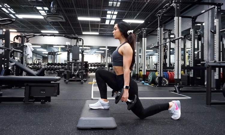 #1 Reverse Lunge