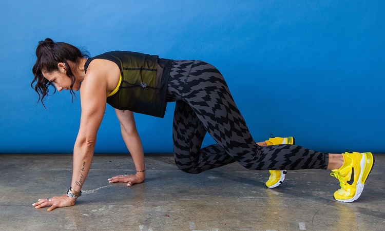 #8 Lateral Bear Crawl