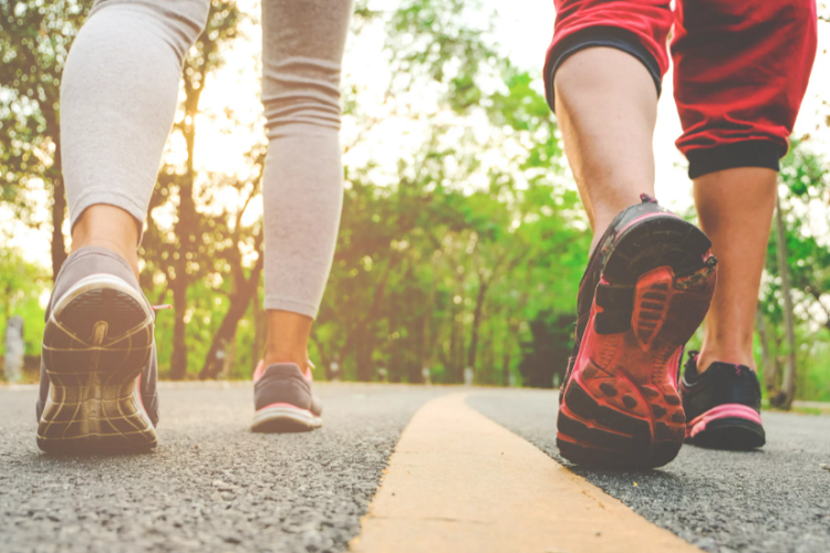 How Do I Choose a Walking Shoe?